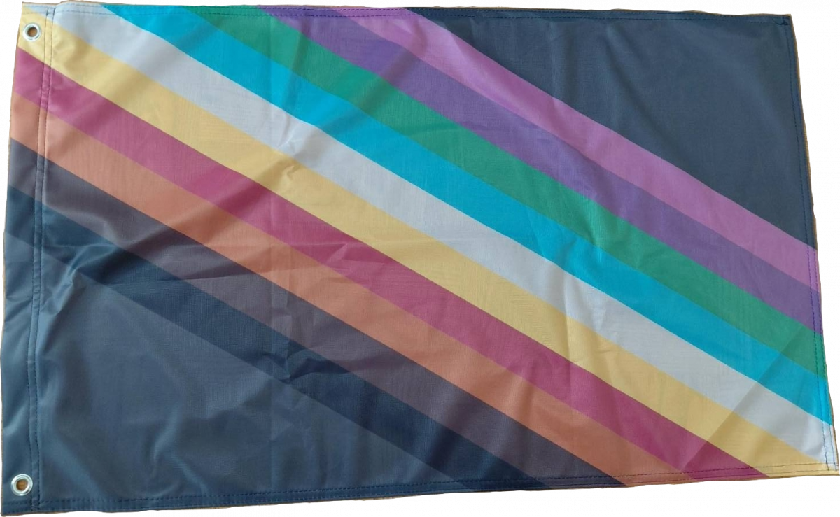 Das Foto zeigt eine CIMND* Pride Fahne.